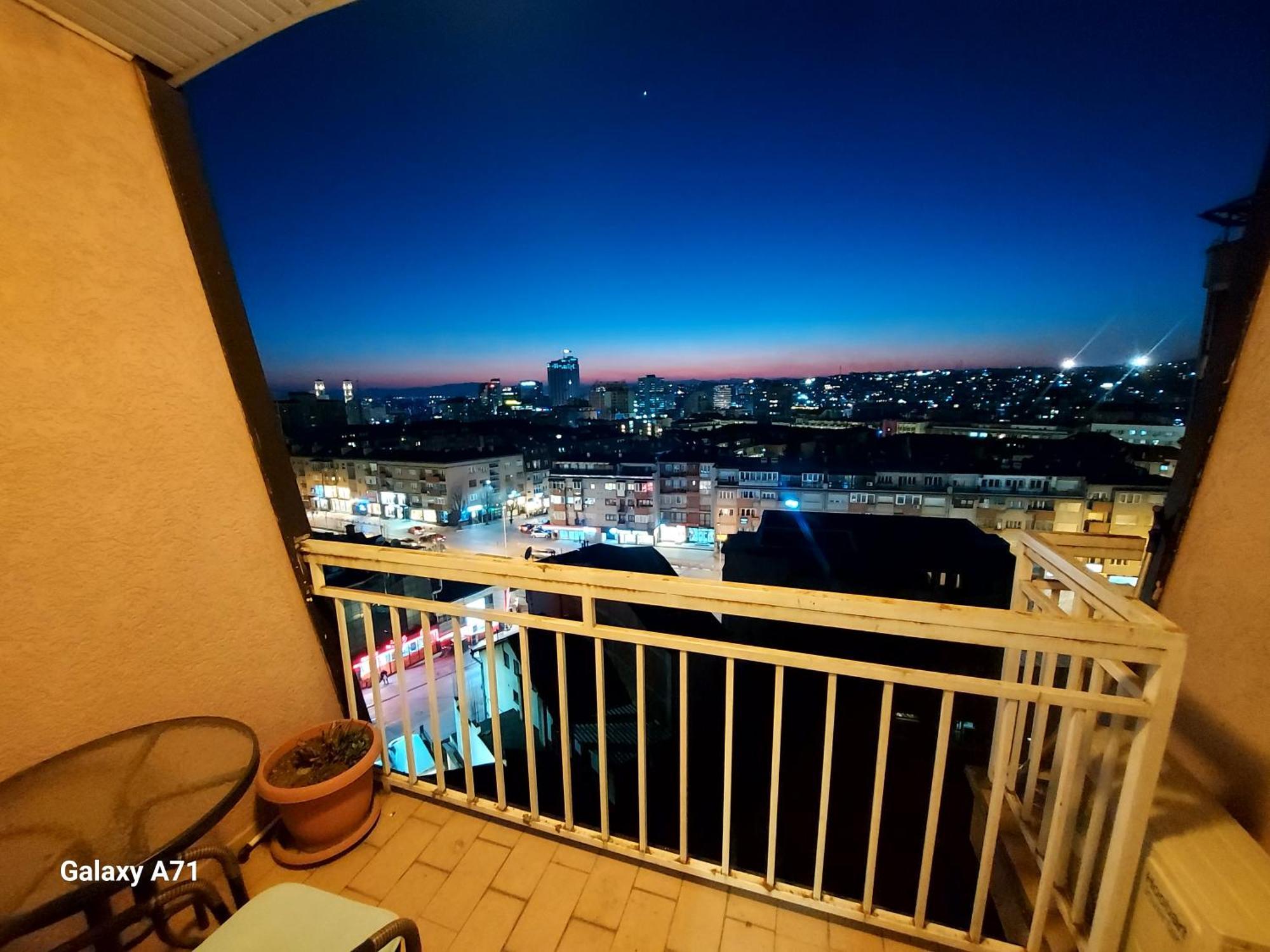 Gorgeous Apartment With City View In The City Center Prishtinë Ngoại thất bức ảnh